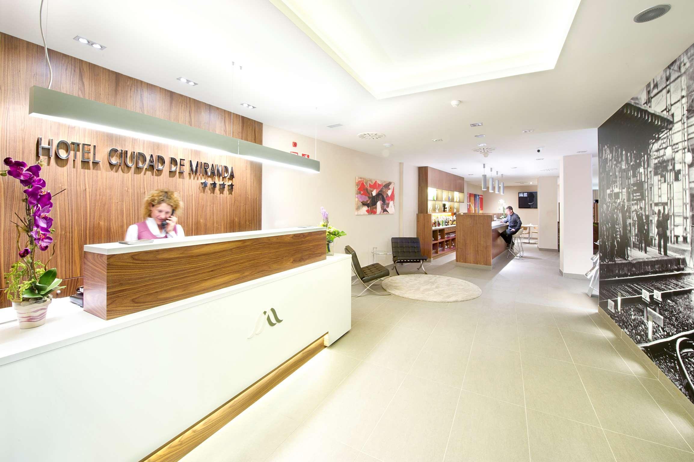 Sercotel Ciudad De Miranda Miranda de Ebro Exterior foto